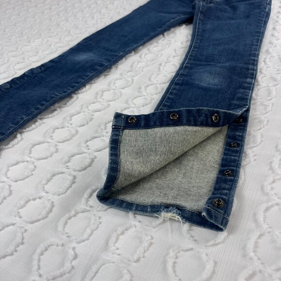 EV by Et Vous Women's Distressed Jeans Snap Bottom Medium Wash - Picture 3 of 7